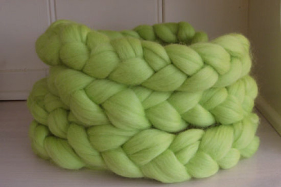 Newborn posing braid medium groen