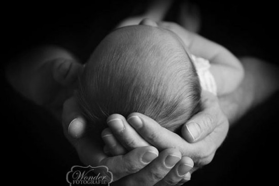 Parent Cover, voor de perfecte newbornfotografie in combinatie handen ouders