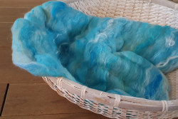 Bergschaapwol blauwtinten, Nu van 22,95 voor 15 euro