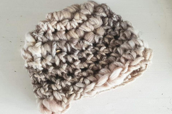 Mutsje gemaakt van luxe garen Mutsje gemaakt van luxe garen