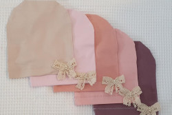 Newborn mutsjes in 5 kleuren