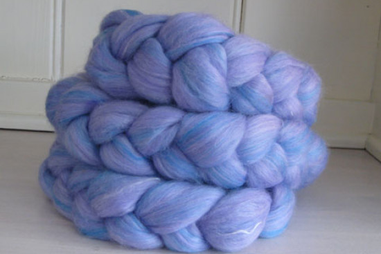 Newborn posing braid lavendel