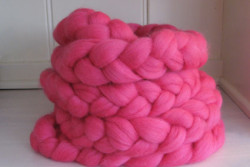 Newborn posing braid Hot pink